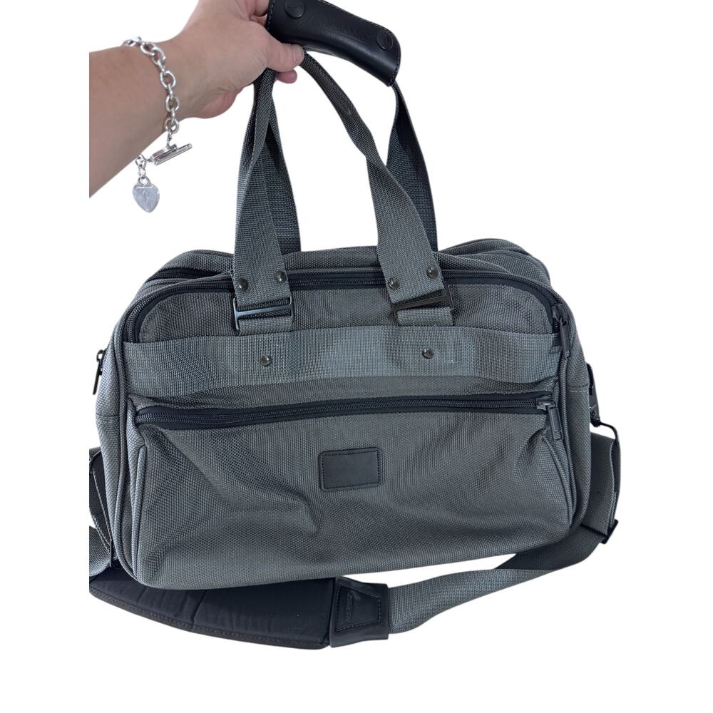 "ADIAMO" Luggage Canyon Bag Crossbody Strap Gray Chic Travel Vacation Commuter